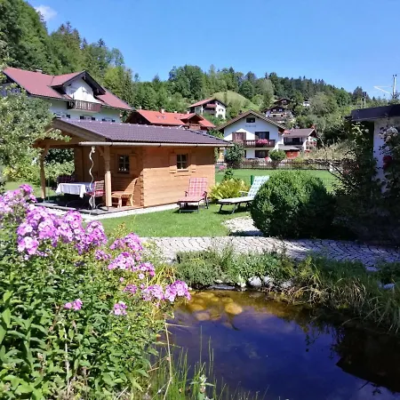 Neu: Gepflegte Gartenwohnung 아파트