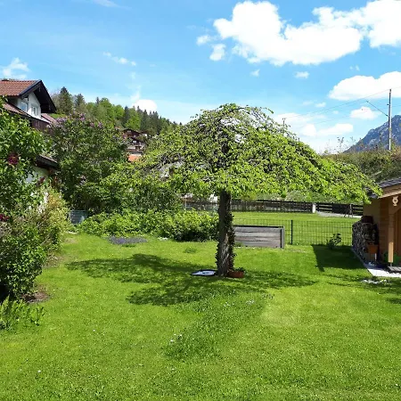 Neu: Gepflegte Gartenwohnung